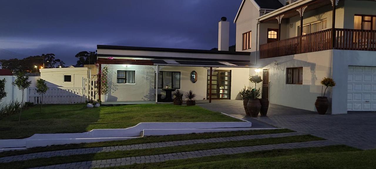 7 On South Hotel Bredasdorp Exterior foto